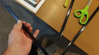 How to Assemble a Poster Frame