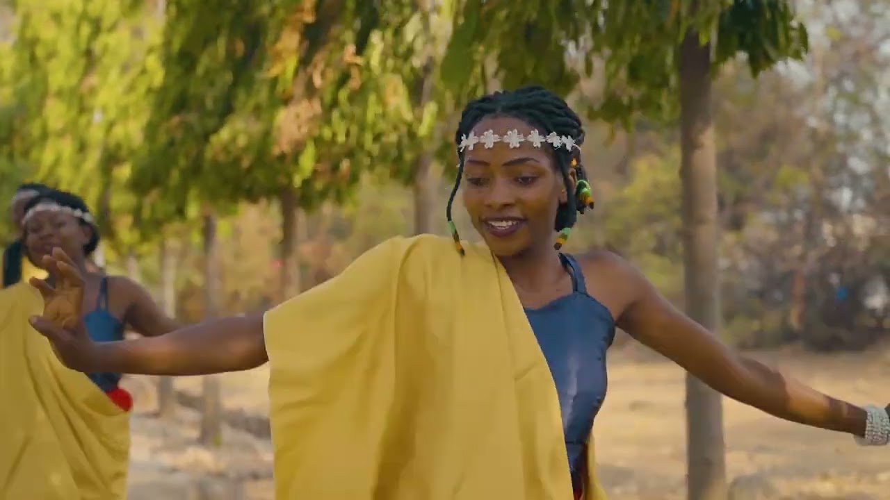 NDAGABANYE BY CLUB IHUNJA ANTHENE RUZIBA