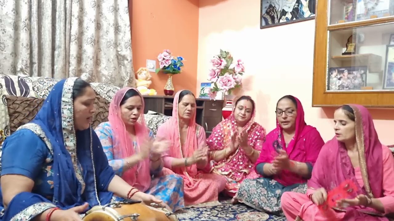 #bhajan गणेश चतुर्थी भजन 🌷आज मेरे घर आ गया नी मेरा गणपति प्यारा #ganesh #kirtan 🙏🏻