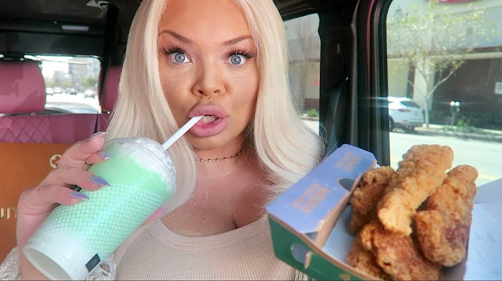 TRYING MCDONALD'S NEW CRISPY CHICKEN TENDERS + SHAMROCK SHAKE