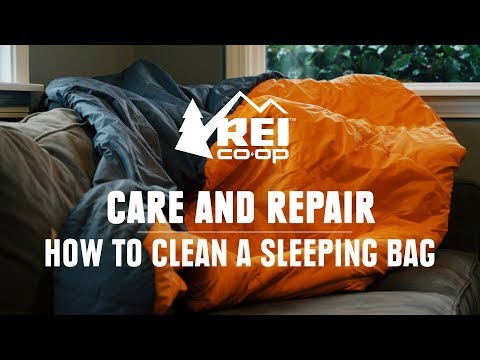 Video: How To Wash A Sleeping Bag