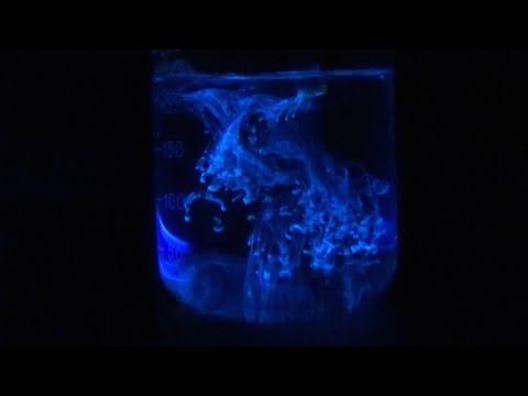 Люминофор из лимонной кислоты и карбамида