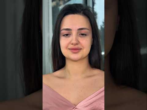 هى من غير ميك اب ما شاء الله ولا غلطه طيب انا اعمل ايه بقى