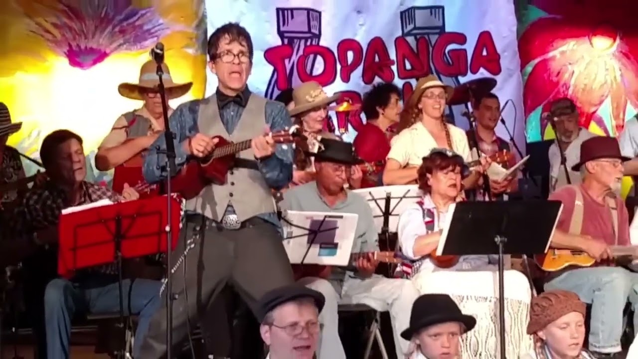 Hallelujah by Topanga Ukulele Revival