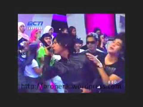 Piterband - Ada ada ajah denganmu.flv