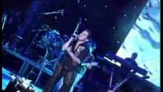 Video thumbnail of "Mixalis Hatzigiannis - Omorfi mera (Zontana 2007-08-DVD)"