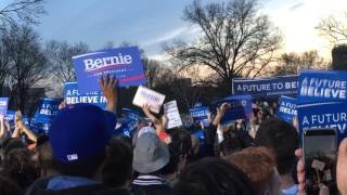 Rosario Dawson Bernie Sanders Rally Bronx NY