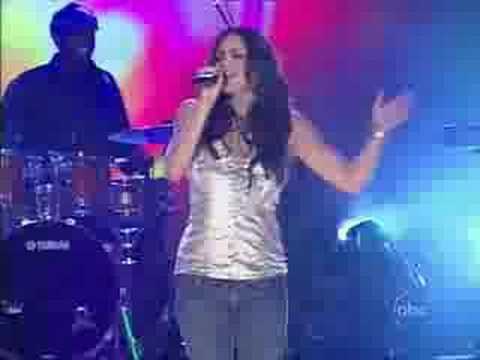 Katharine McPhee - Love Story (Live on Jimmy Kimmel)