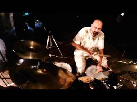 Gregory is here - Horace Silver - Groove Therapy