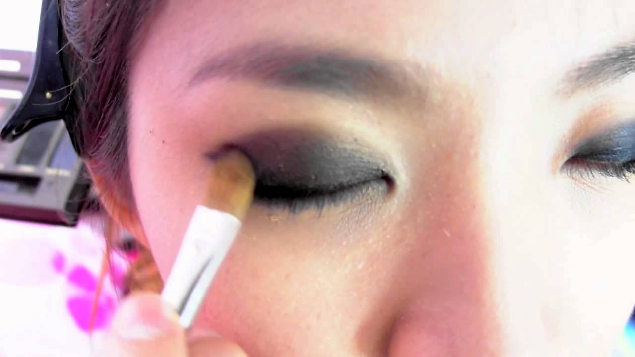 ASIAN SMOKEY EYES Makeup Tutorial Ft Isabella MOTD Ep1 YouTube