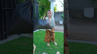 Suara kiti dimasukin kresek #emakkiti #nabeldanmama