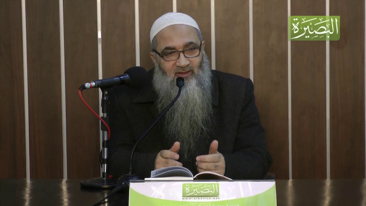 مع قول الله - تعالى- وأن المساجد لله -  وما يحدث فيها هذه الأيام