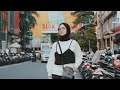 CINEMATIC VIDIO VIBES ASTETIC GADIS KEKINIAN (Jalan jalan di tengah kota metrapolitan)