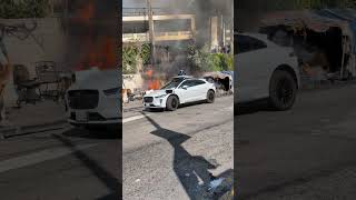 Waymo starts fire in an attempt to clear out sidewalks for its customers. 👀😂🚙🤔