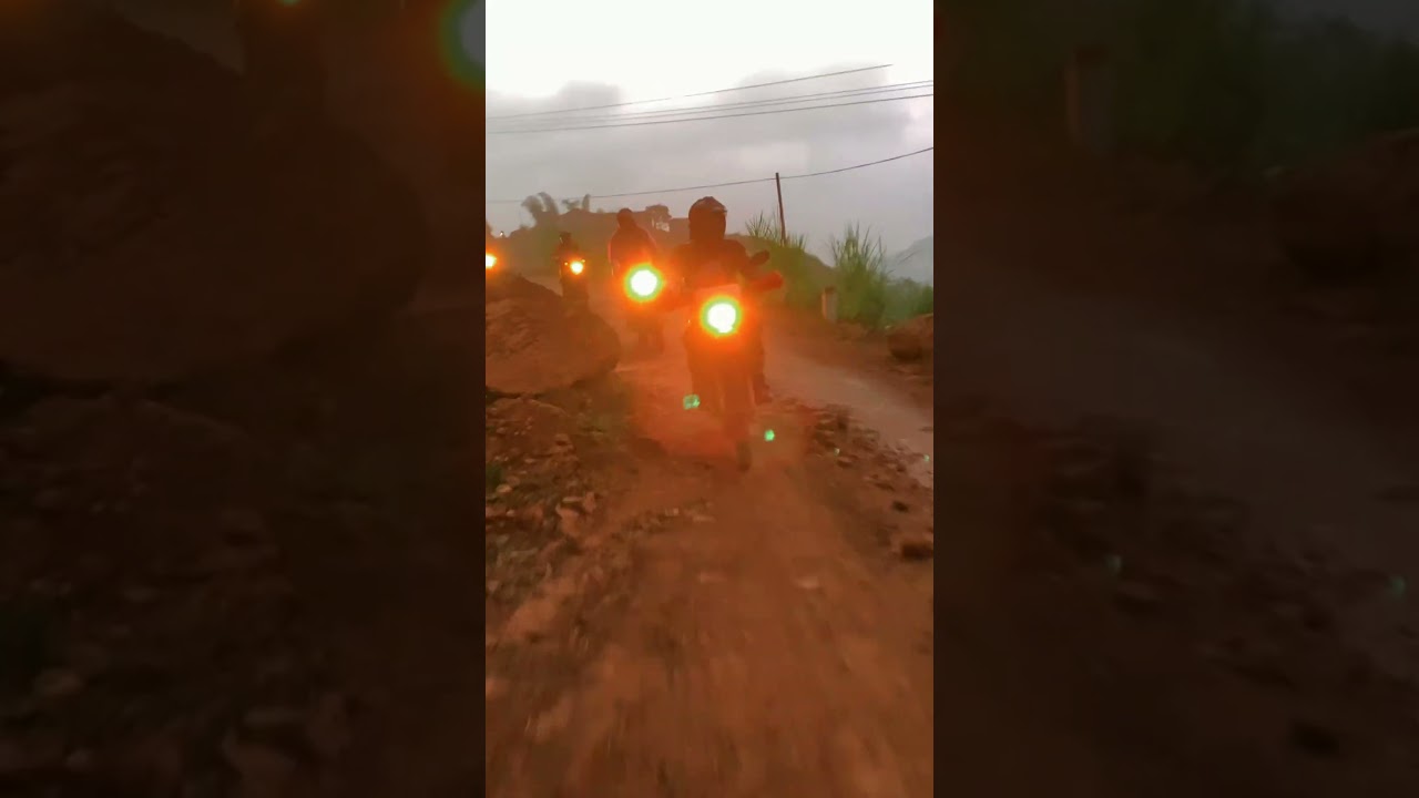 Conquering the challenging mountain roads of Hà Giang