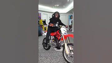 Kai Cenat Tries To Drive A Dirt Bike In His Room Then This Happened 