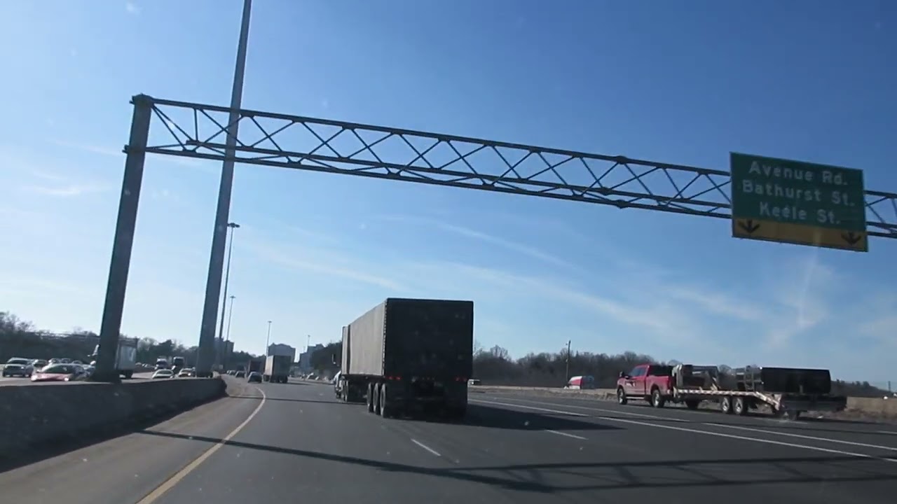Highway 401 West to Terminal 3, Toronto Pearson International Airport Mississauga, Ontario.