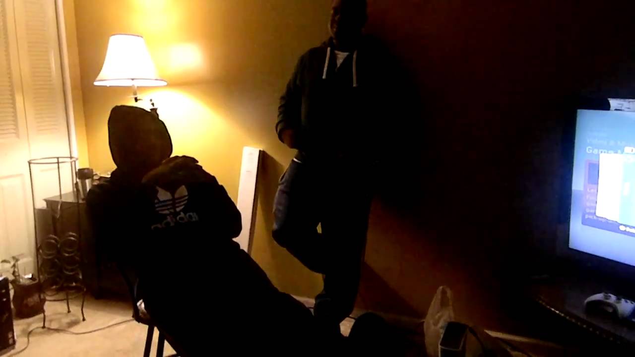 Me & my boy reese doing the (melvin choking jody secne from babyboy