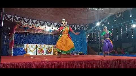MEENAKSHI & AATHMIKA @ Kalanjoor Mahadeva Kshethram Navarathri mahothsavam