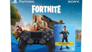 Fortnite / РАСПАКОВКА ГЕЙМПАД С КОДОМ НА РОЯЛ БОМБЕРА