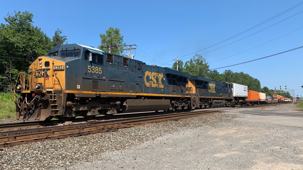 CSX Q009 Intermodal Train At Attridge Rd In North Chili NY 8 4 19