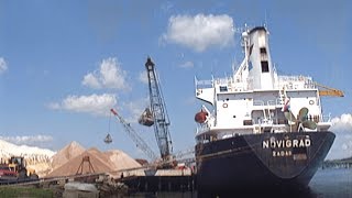 Big Boats and Busy Harbors excerpt, Little Hardhats, Fred Levine Productions