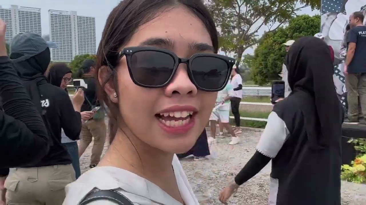 NONTON AISHA BERKUDA!!