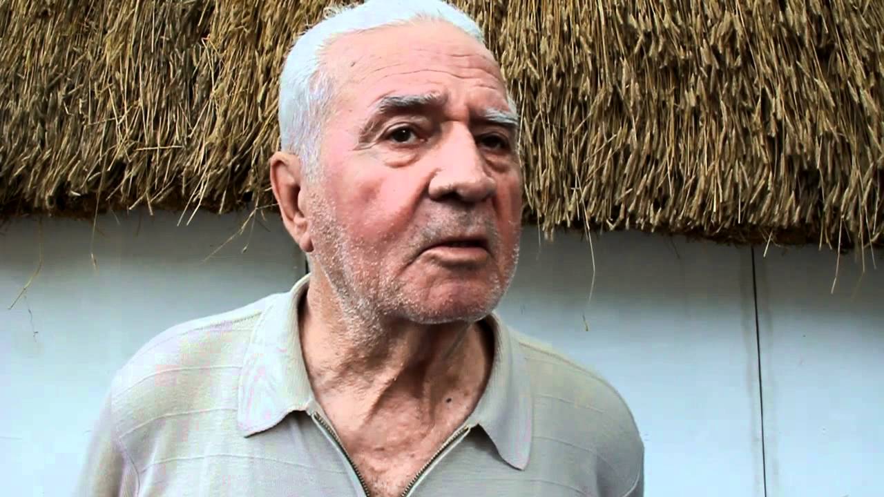 PRÁVĚ DNES - národní umělec z Bulharska RADI RADEV ve Strážnici - YouTube