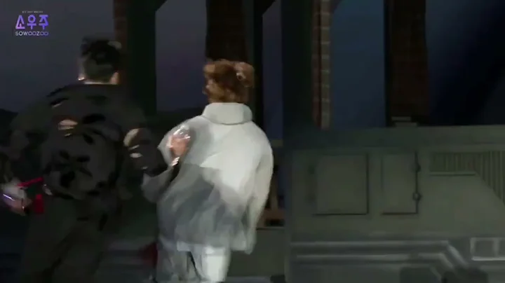 Taekook Chasing each other and having fun at SOWOOZOO 210613