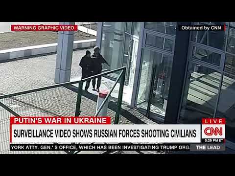 Video shows Russian soldiers killing 2 civilians in Kyiv / Київ / Киев before ransacking a business
