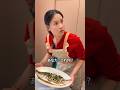 『タダ飯なんて図々しい！』夫の友人たちに激怒した妻。だがテーブルを片付けた瞬間、彼女は言葉を失った