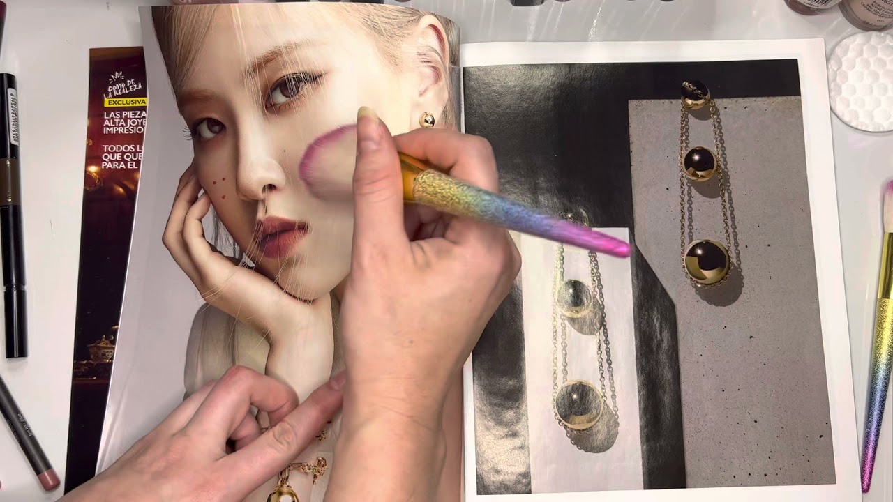 Maquillando modelos de revista asmr 💅💄