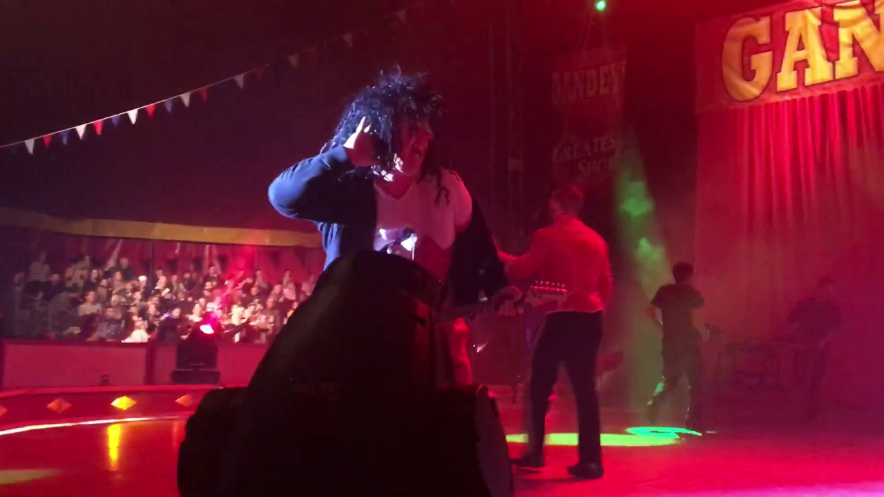 Gandeys Circus Dudley 2019 Bippo & Joel (1)