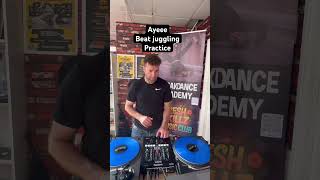 Ayeeee Beat juggling practice #djscratch #hiphop #dj #hiphop #scratch