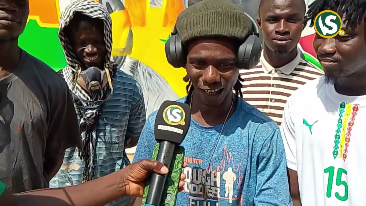 Krepin DIATTA honoré à Ziguinchor par ses amis d'enfance.