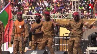 Le show de l'orchestre de l'armée à l'ouverture de la Semaine nationale de la culture