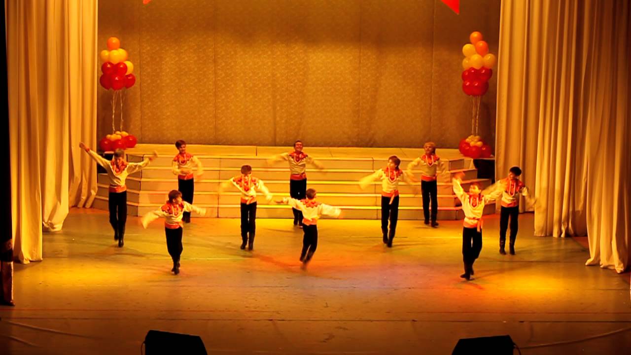 Ансамбль народного танца Улыбка Курган Перепляс