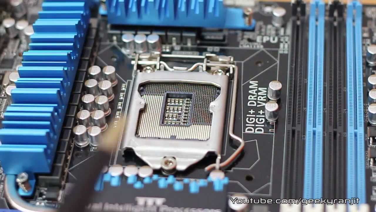 What to look for when purchasing a motherboard - YouTube