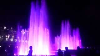 Поющие фонтаны в городе Краснодар.