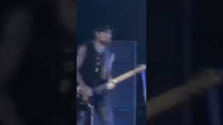 Celebrity Jane’s Addiction concert ends after Perry Farrell punches guitarist Dave Navarro Profile