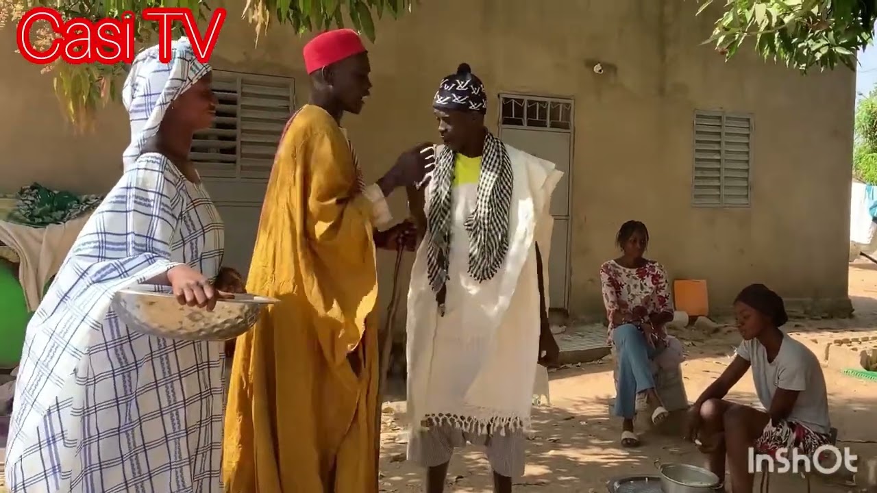 La femme de NGOR Serere frappe son mari,TOKO OUSMANE…..