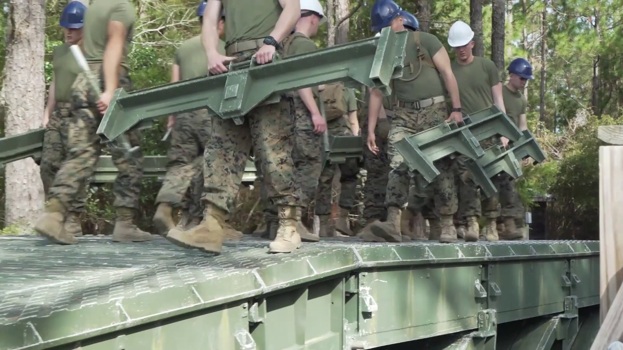 US Marines Engineers Rapid Bridge Building