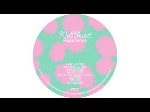 Klubbhuset — Klubbhuset, "Glossy Jacket"