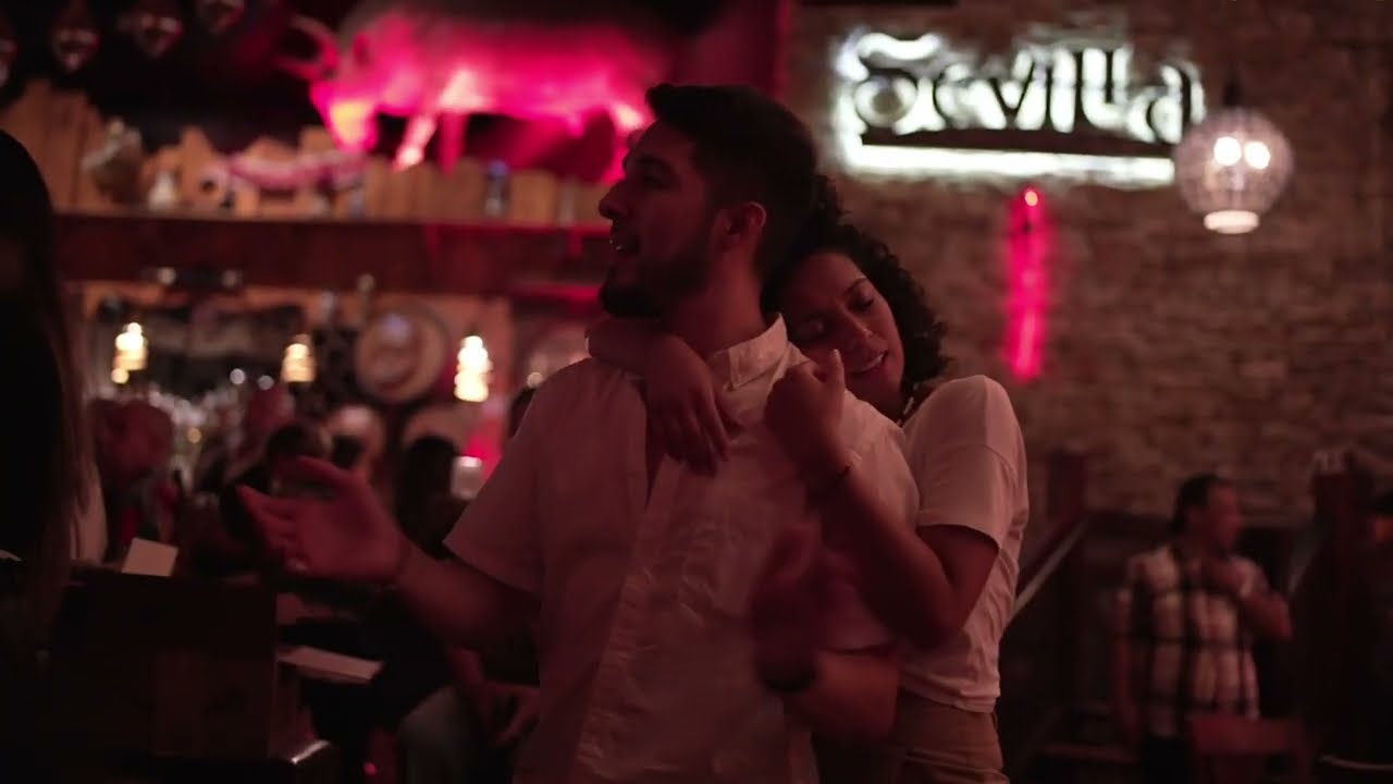 Kimba Light Playing the Tapa Bar at Cafe Sevilla