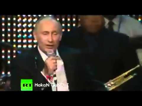 Putin oxuyur ər doğan baxir
