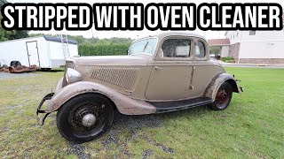Uncovering Hidden Original Paint With Oven Cleaner - 1934 Ford 5 Window