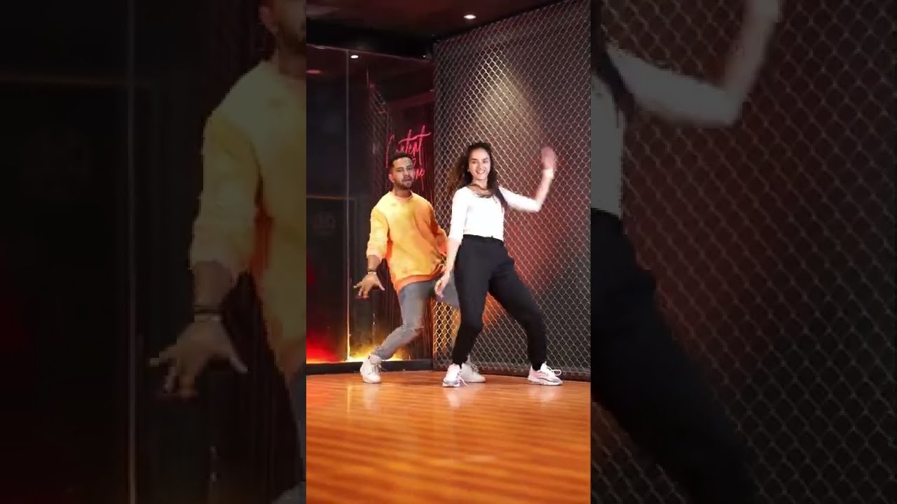 Bom Diggy Diggy | Tejas & Ishpreet | New Short Dance Video | Dancefit Live | Dancefit Live Shorts
