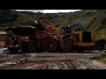 CAT 994H loading CAT 793F - Part. 2/3