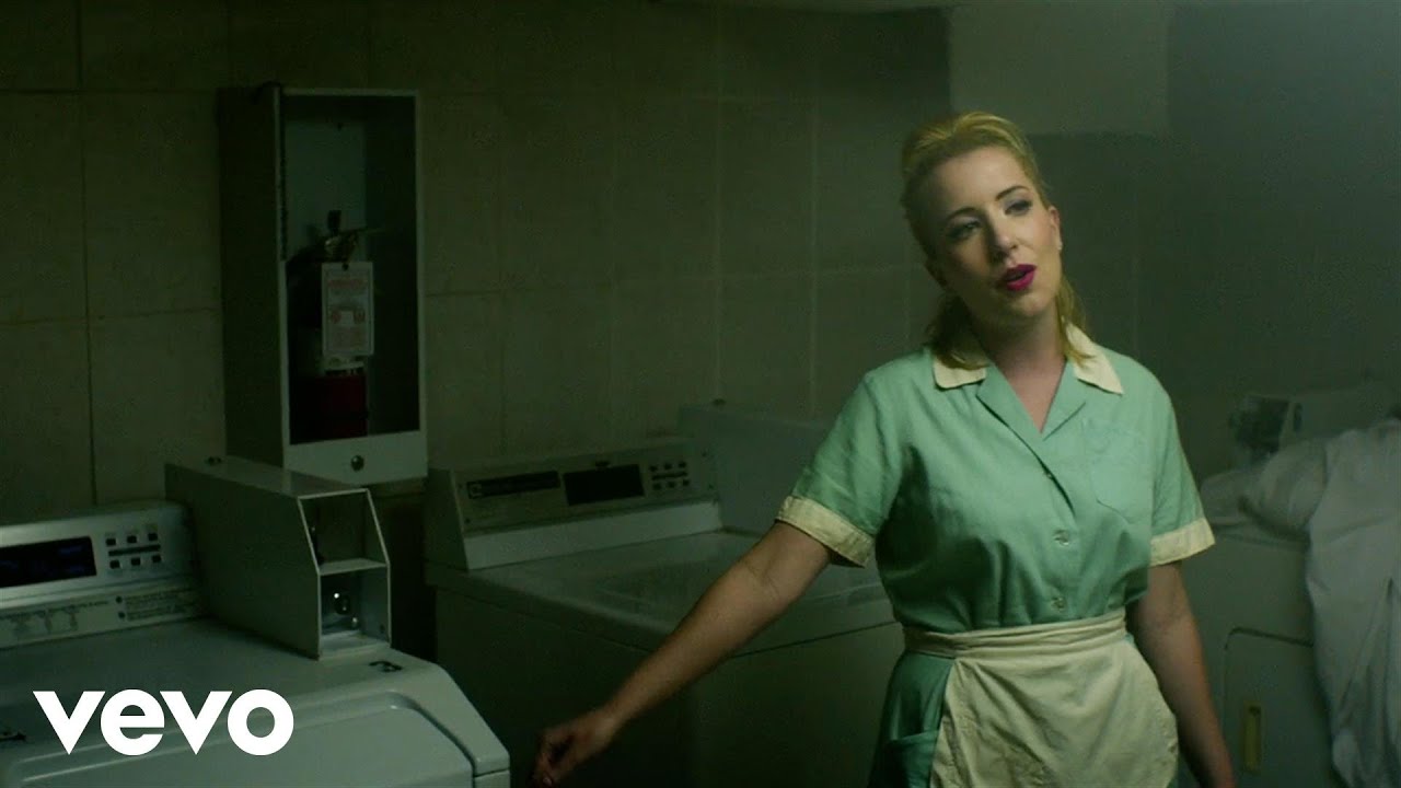 YouTube पर Austra - Habitat (Official Video) देखें YouTube पर Austra - Habitat (Official Video) देखें
