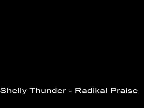 Shelly Thunder - live